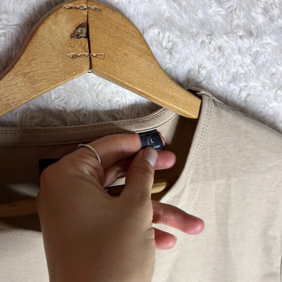 CUTS Split-Hem Short Sleeve T-Shirt Size Large - Picture 3 of 5